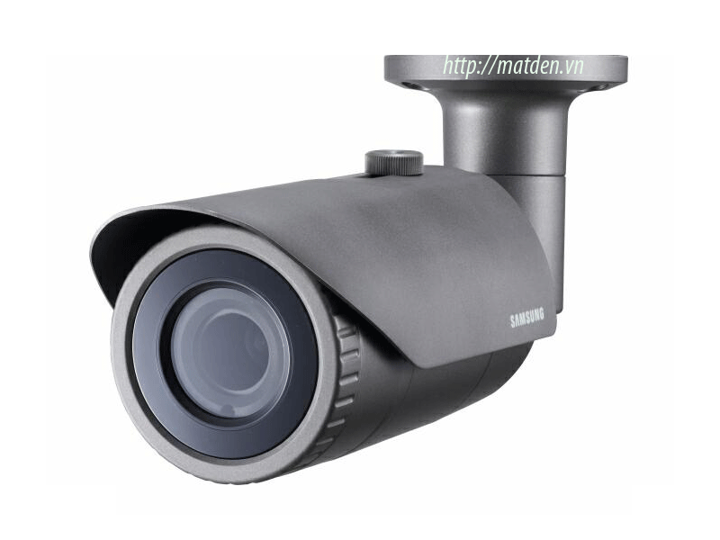 Camera Samsung QNO-7010RP ​Với độ phân giải 4MP cho hình ảnh lên 4K, tầm nhìn ban đêm 25 mét